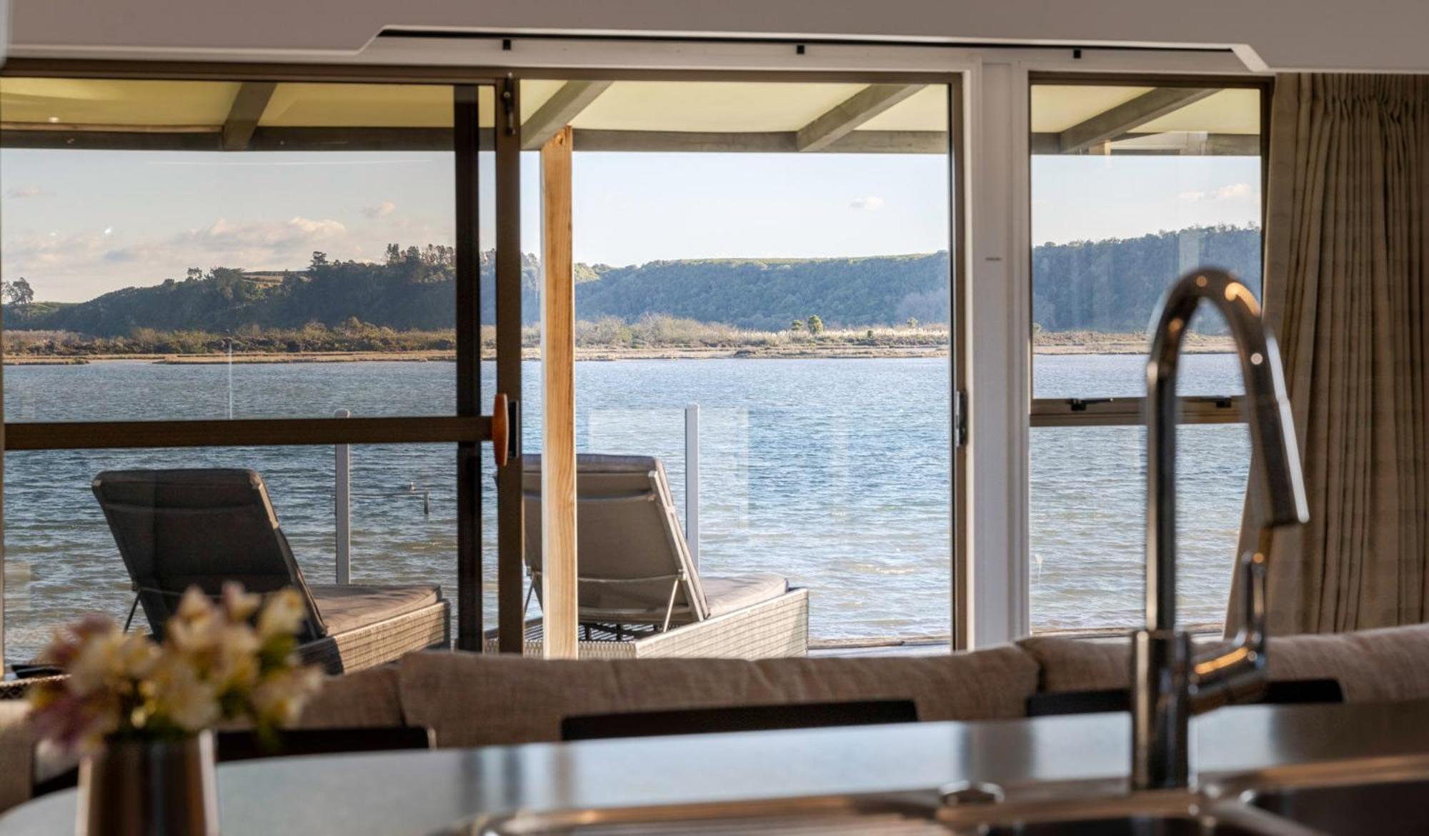Pukehina Estuary Sunset Views Holiday Home 外观 照片