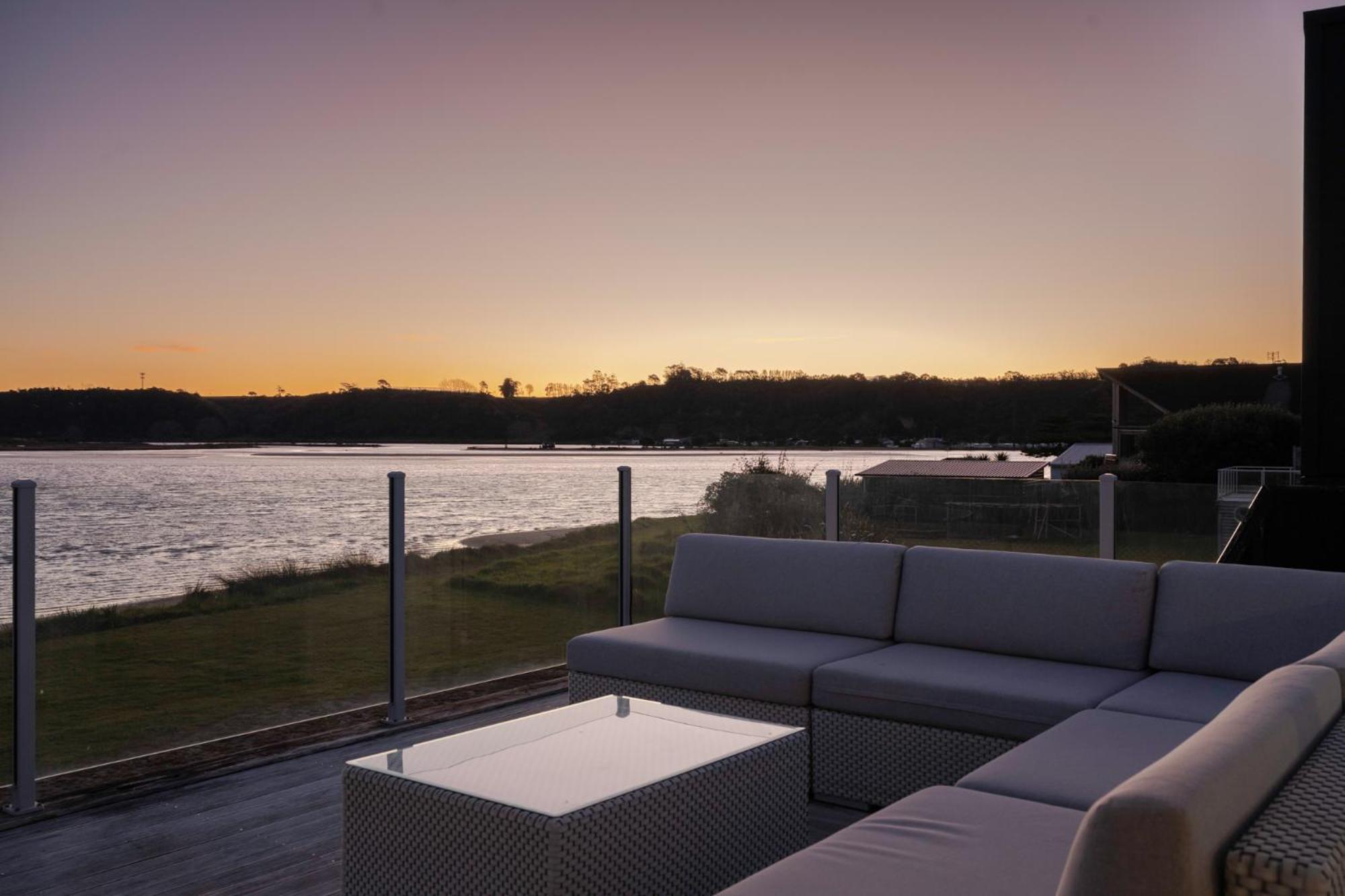 Pukehina Estuary Sunset Views Holiday Home 外观 照片